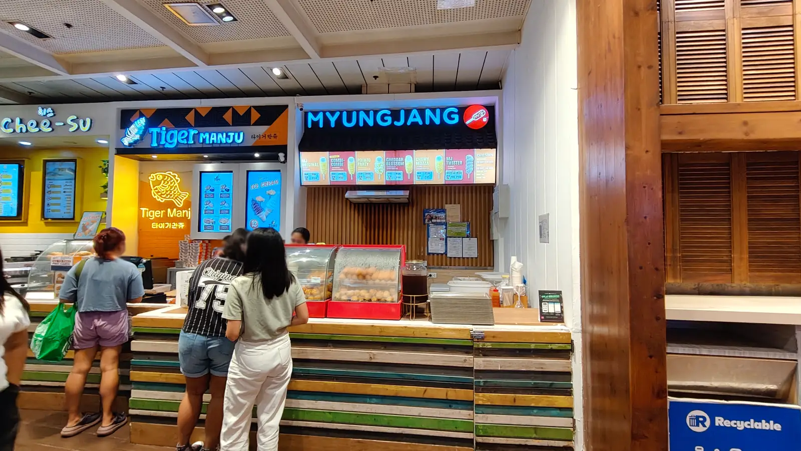 MYUNG JANG in SM Megamall